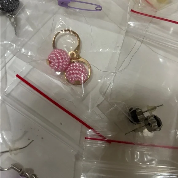 Colorful Earring Bundle - Picture 4 of 8